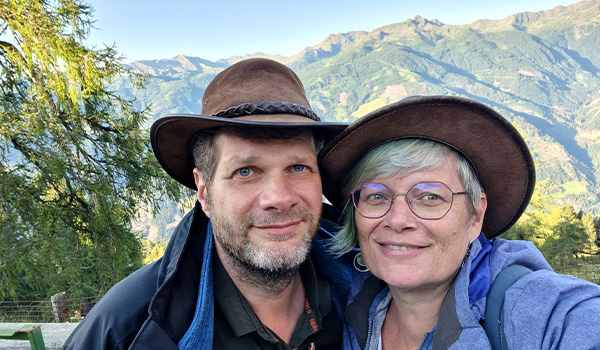 dore-doris-reinhard-huete-berg-600x350px